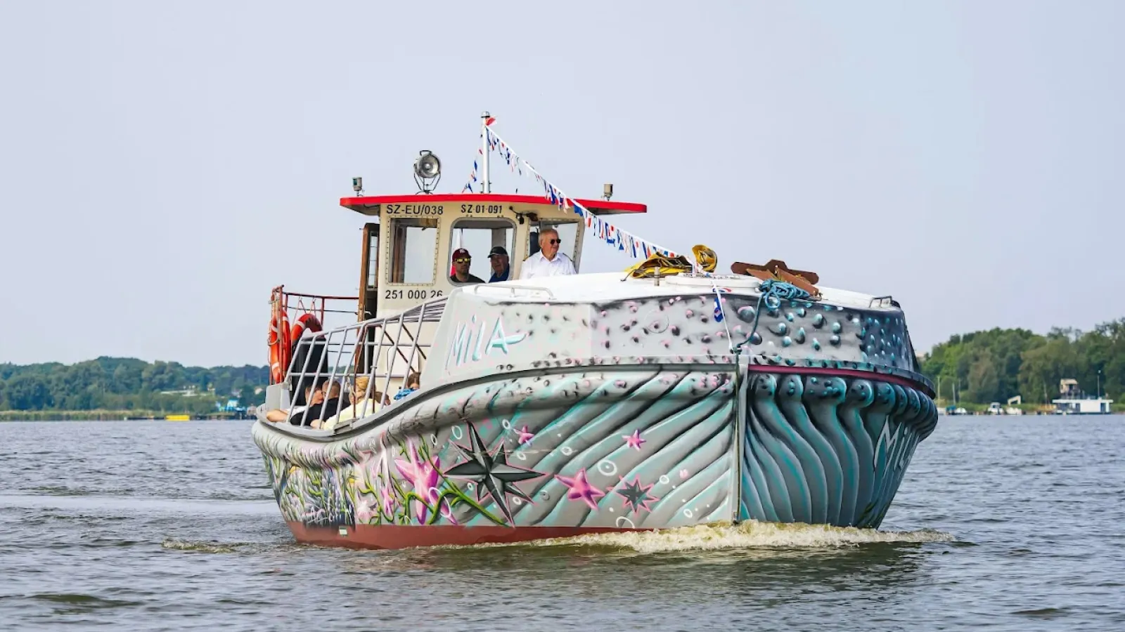 rejsy-statkiem-mielno-waterfun-02