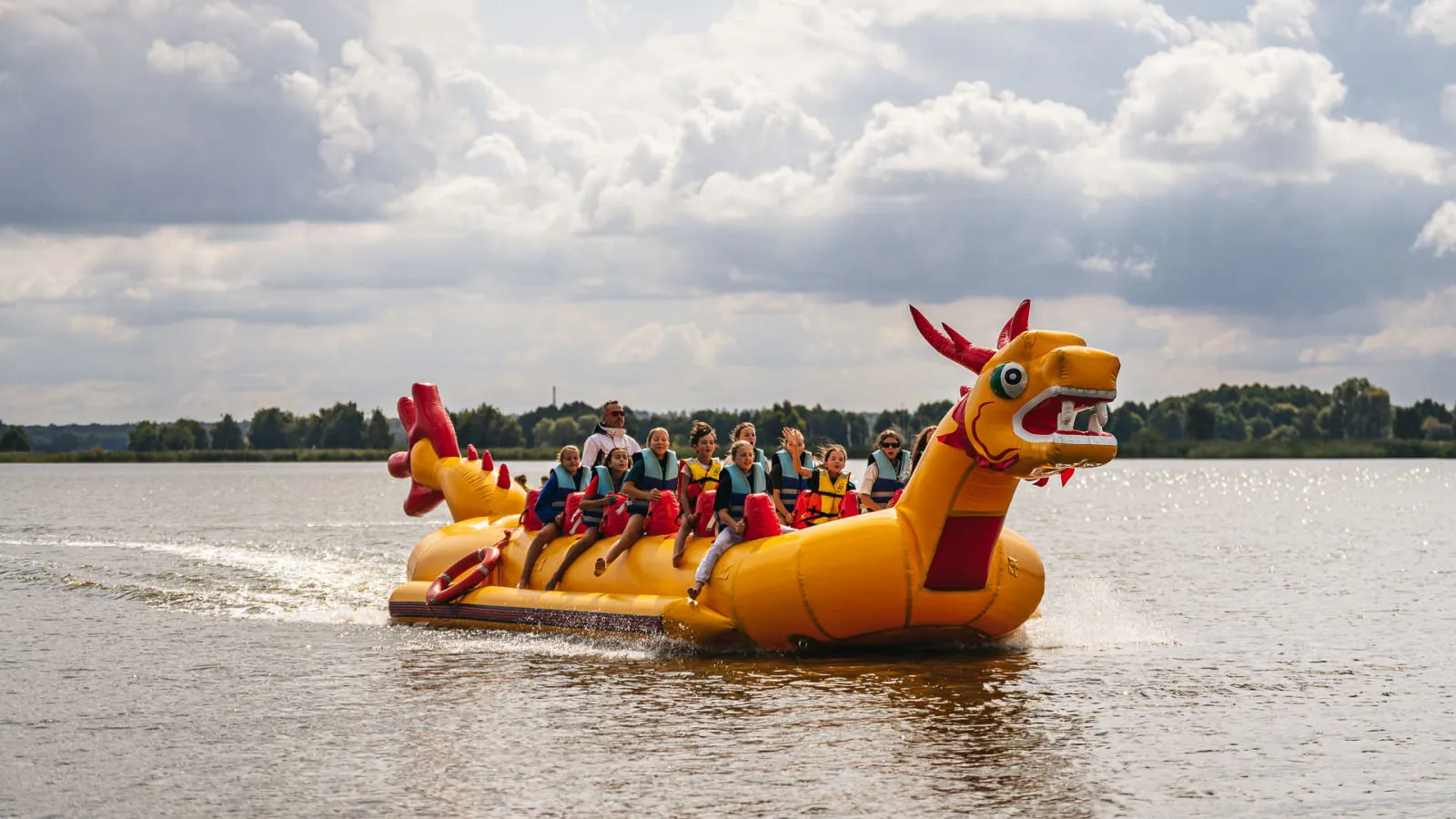 przejazdzka-smocza-lodzia-waterfun-03